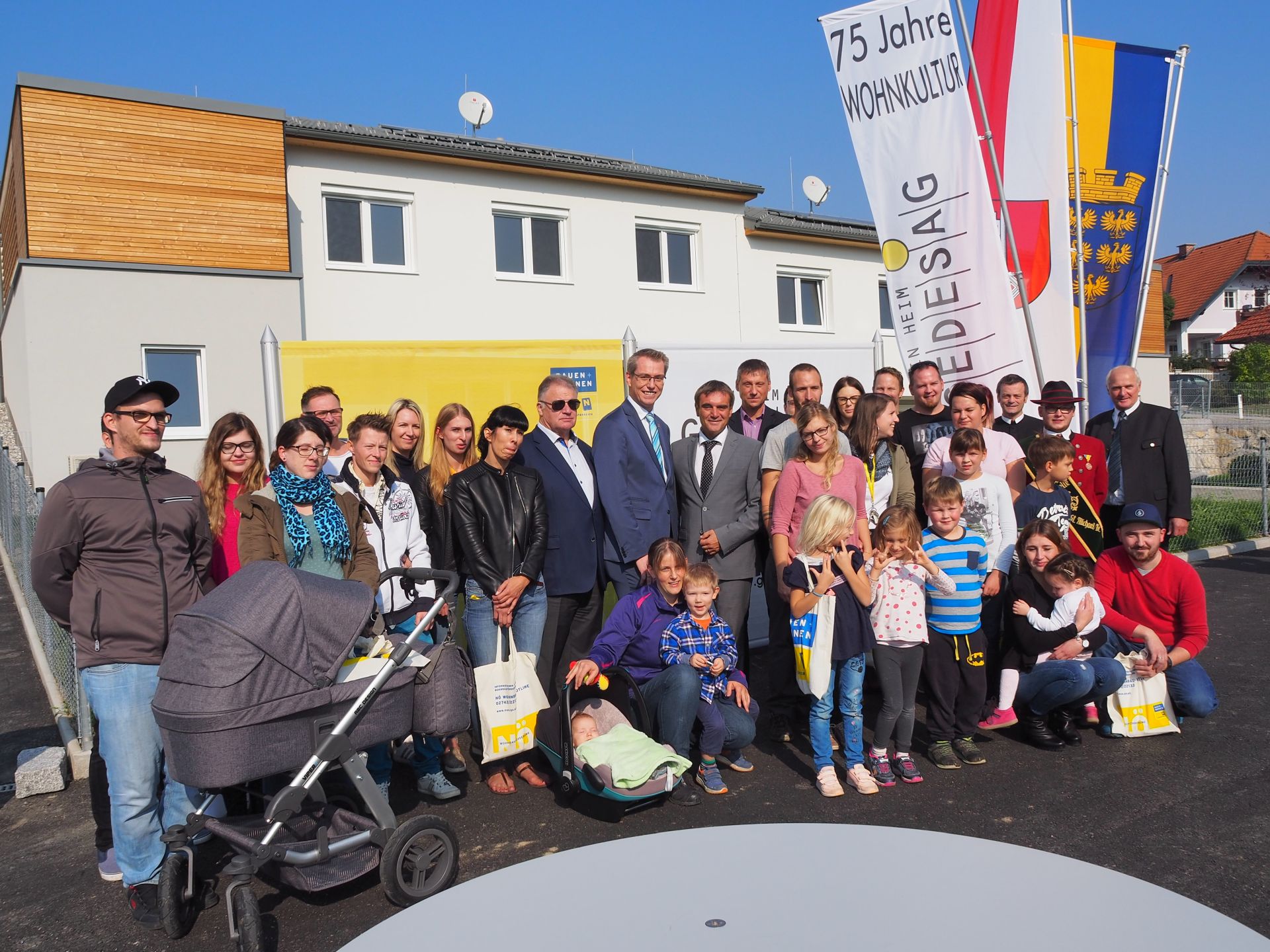 PA190924.JPG - 2.96 MB