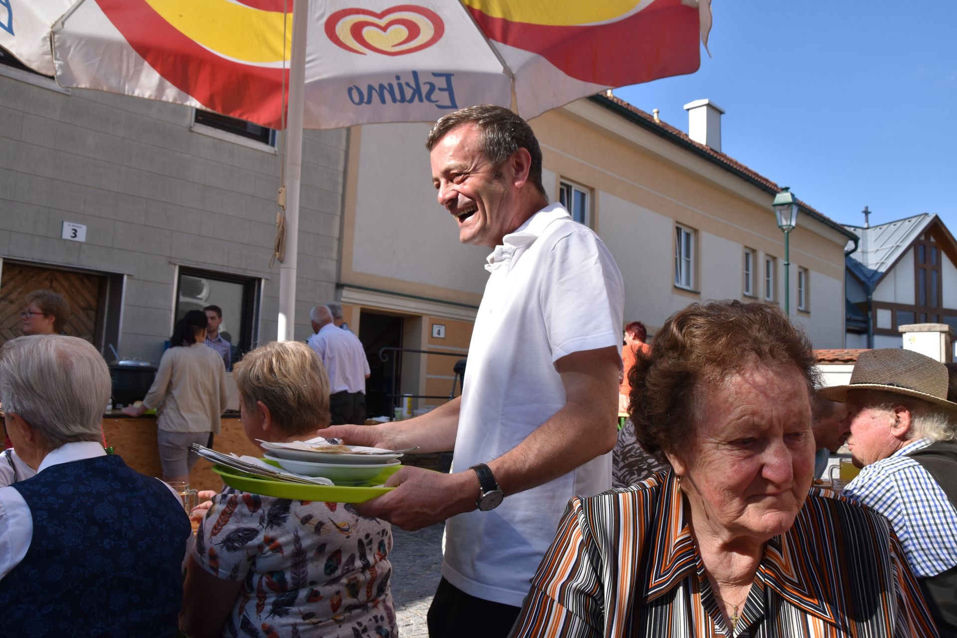 DSC_0147.JPG - 2.27 MB